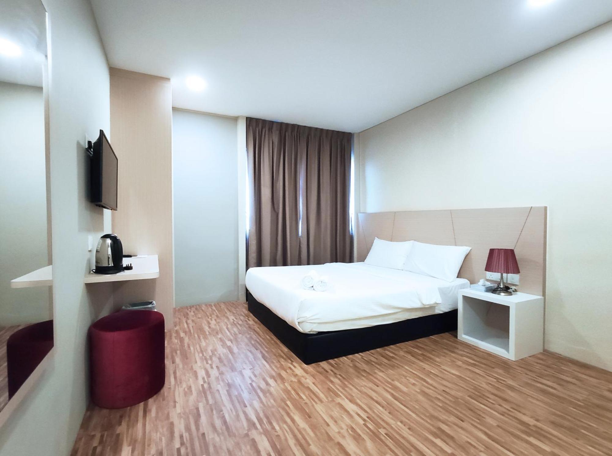 פונטיאן קסיל Princess Hotel Pontian מראה חיצוני תמונה