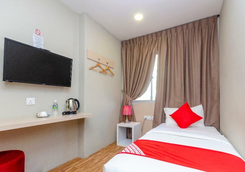 פונטיאן קסיל Princess Hotel Pontian מראה חיצוני תמונה